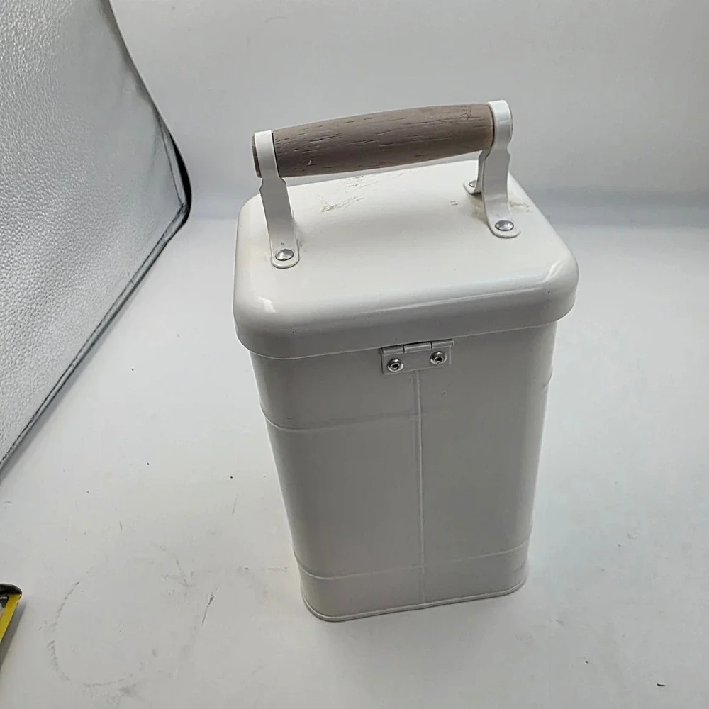 Farmhouse Metal Laundry Detergent Storage Tin Bin with Wood Handle Cream White